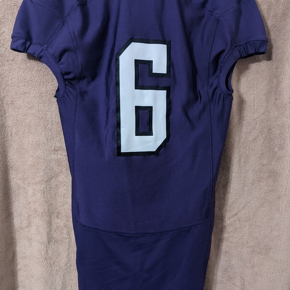 NWT Under Armour Wildcats-Renegade Jersey - Picture 2 of 4